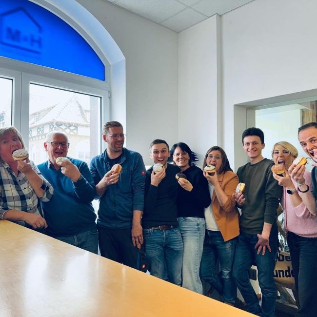 🥳🥳🥳🥳🥳

Worum? - Dorum! 

Viel Spaß beim närrischen Treiben!

#fasnet #badwurzach_allgäu